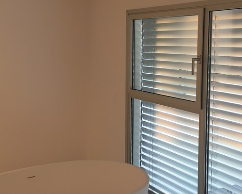 Aluminis SC CARPINTERIA DE ALUMINIO