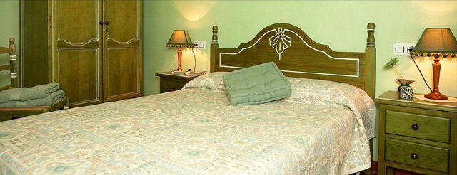 Ca L´Anguila CASAS RURALES: ALOJAMIENTO RURAL Ca L´Anguila CASAS RURALES: ALOJAMIENTO RURAL