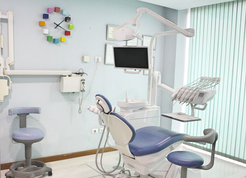 Cl&iacute;nica Dental Ad Ad 3