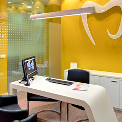 Clínica Dental Aida Pellejero en Las Delicias 14