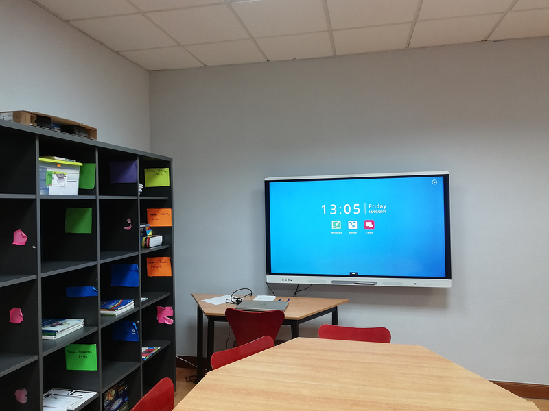 Academia de Ingl&eacute;s Welcome 3