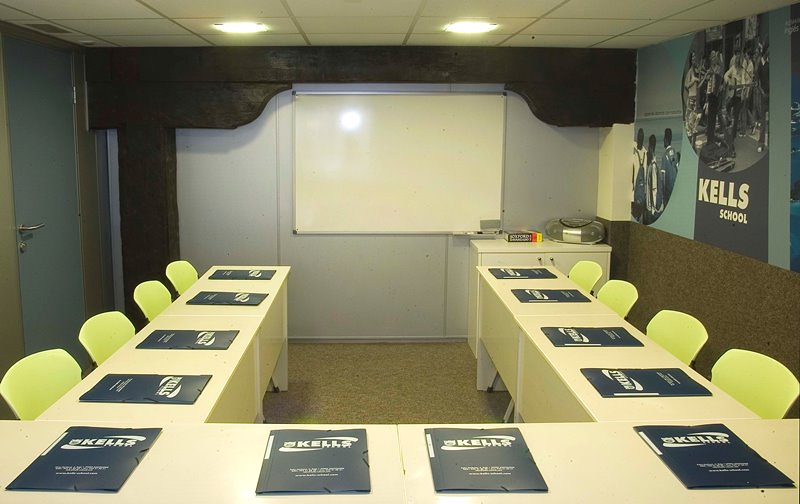 Kells School - Academia de Idiomas 6