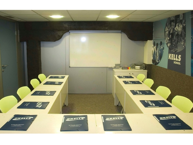 Kells School - Academia de Idiomas 13