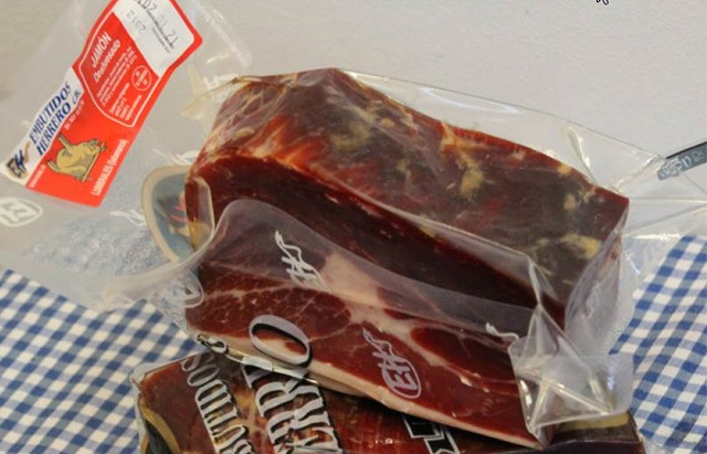 Embutidos Herrero JAMONES
