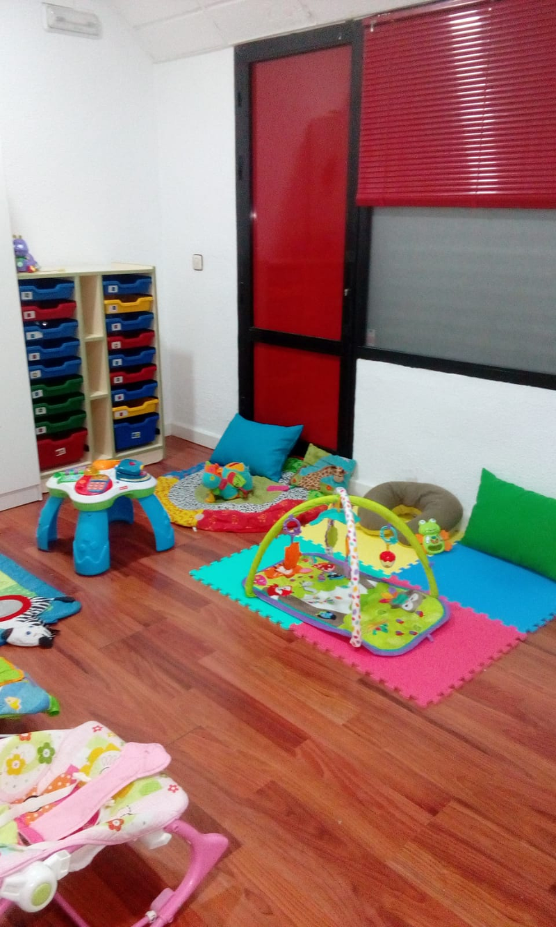 Guarder&iacute;a El Caballito 2