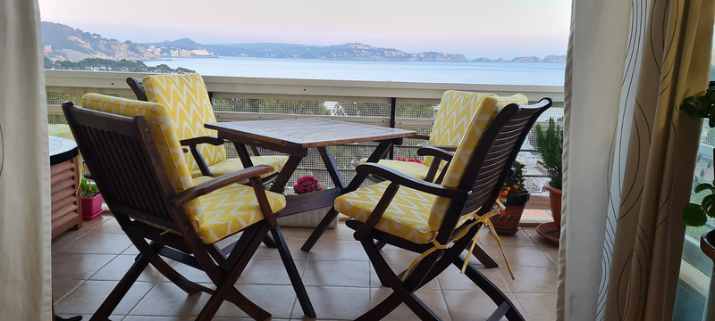 TAPICER&Iacute;A JARA. 36