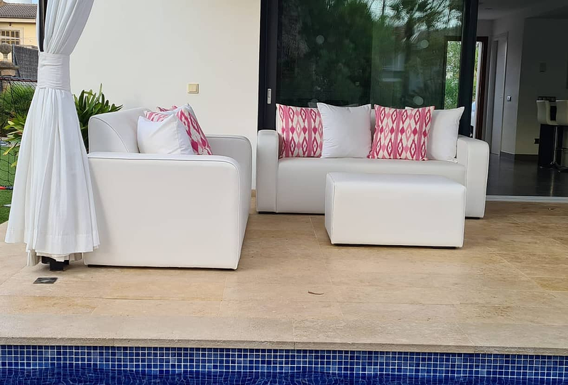 TAPICER&Iacute;A JARA. 37