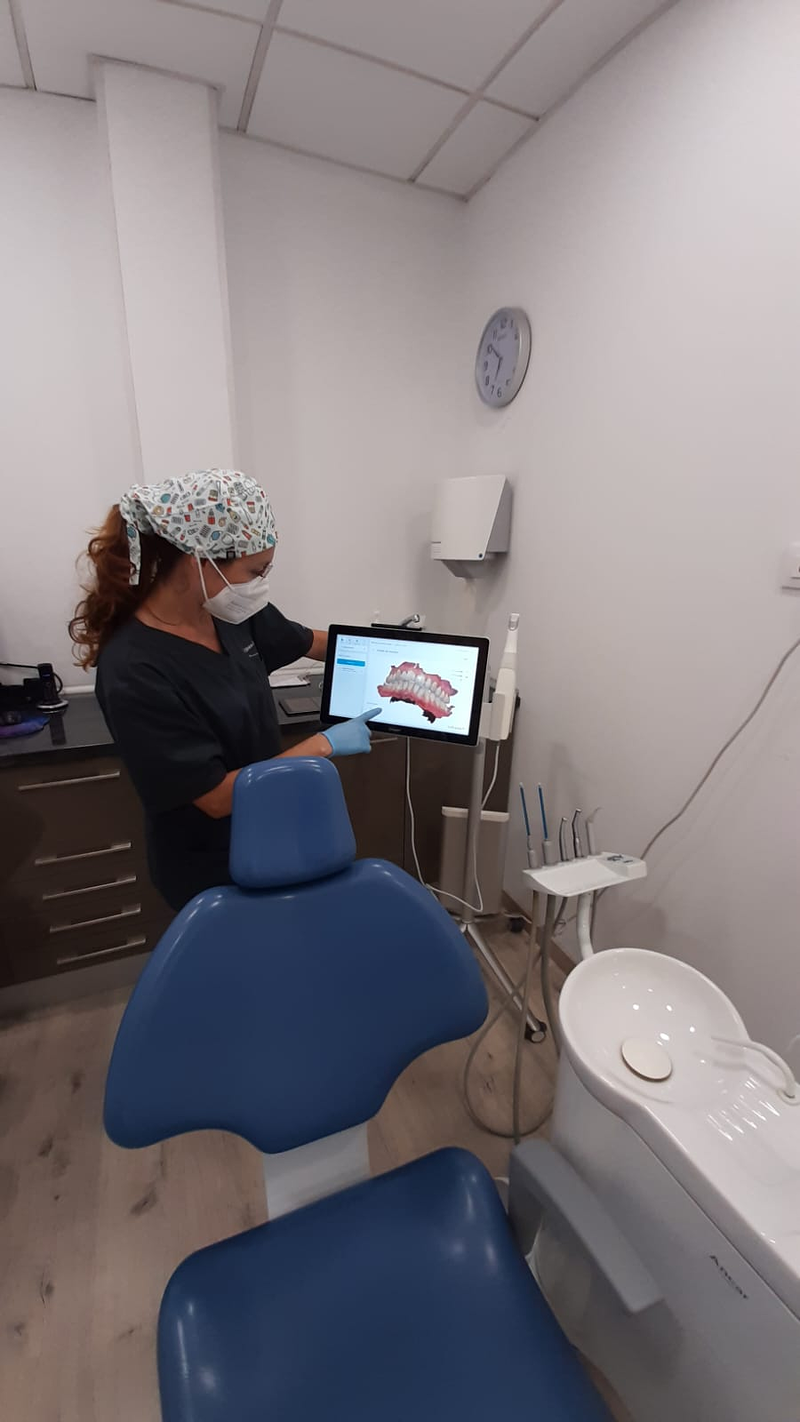 Clinica Dental Ferrer 16