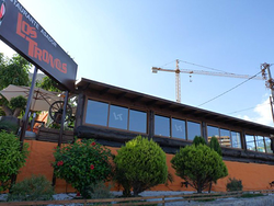 RESTAURANTE ASADOR LOS TRONCOS COCINA A LA BRASA RESTAURANTE ASADOR LOS TRONCOS COCINA A LA BRASA