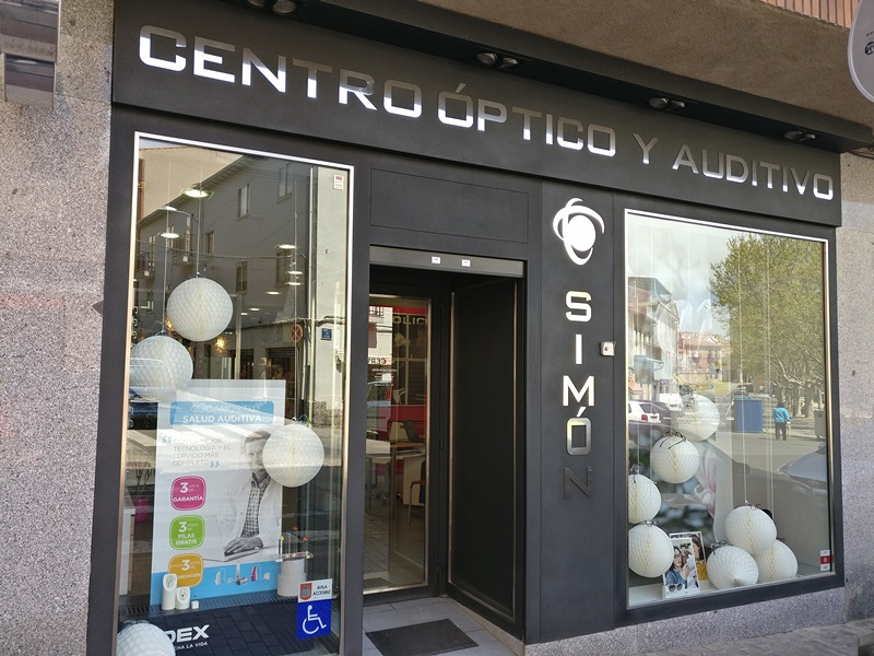 Centro Óptico Y Auditivo Simón AUDIFONOS Y ACCESORIOS