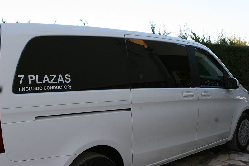 Antonio S&aacute;nchez Lax TAXIS: SERVICIOS Y PARADAS