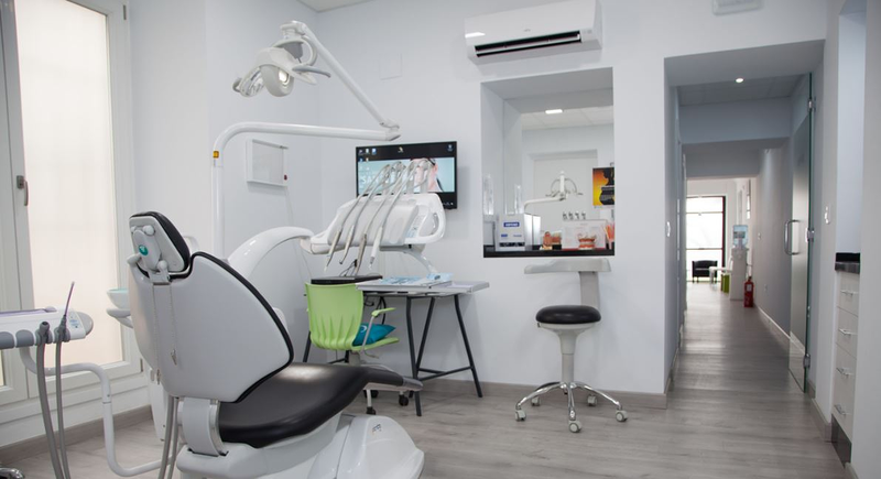Cl&iacute;nica Dental Sanadent 3