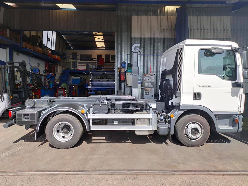 Carrocer&iacute;as Industriales Aurelio 8