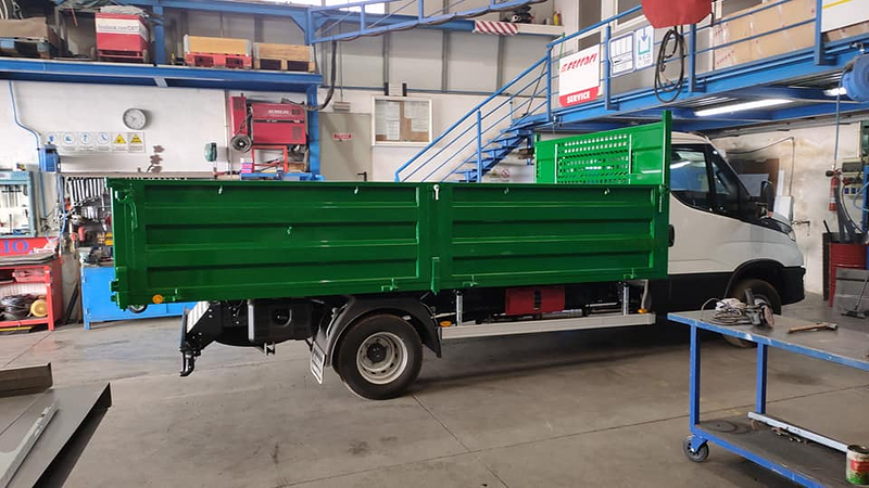 Carrocer&iacute;as Industriales Aurelio 2