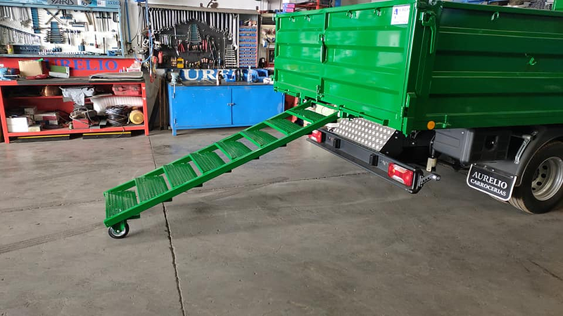 Carrocer&iacute;as Industriales Aurelio 5