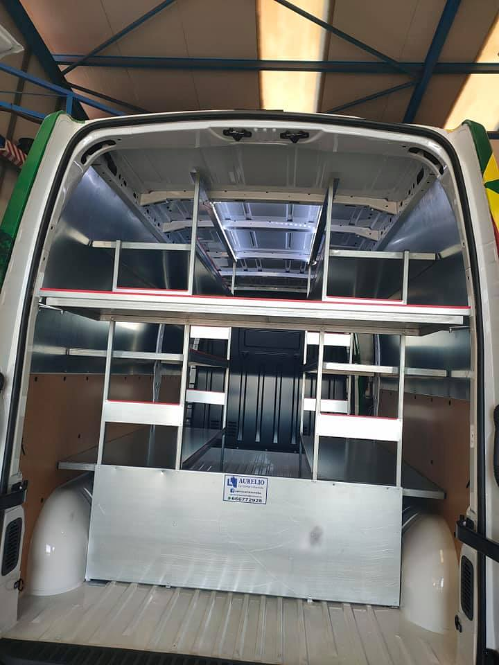 Carrocer&iacute;as Industriales Aurelio 14