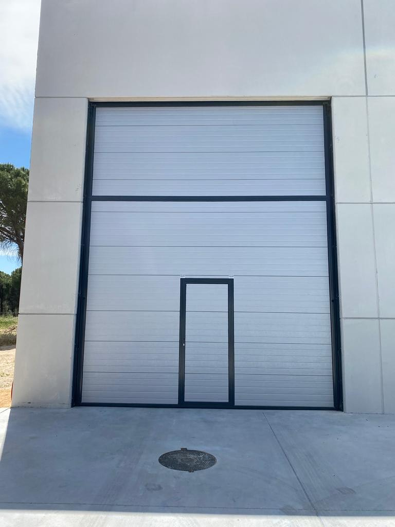 Antonio Mu&ntilde;oz Olmos - Carpinter&iacute;a Met&aacute;lica 35