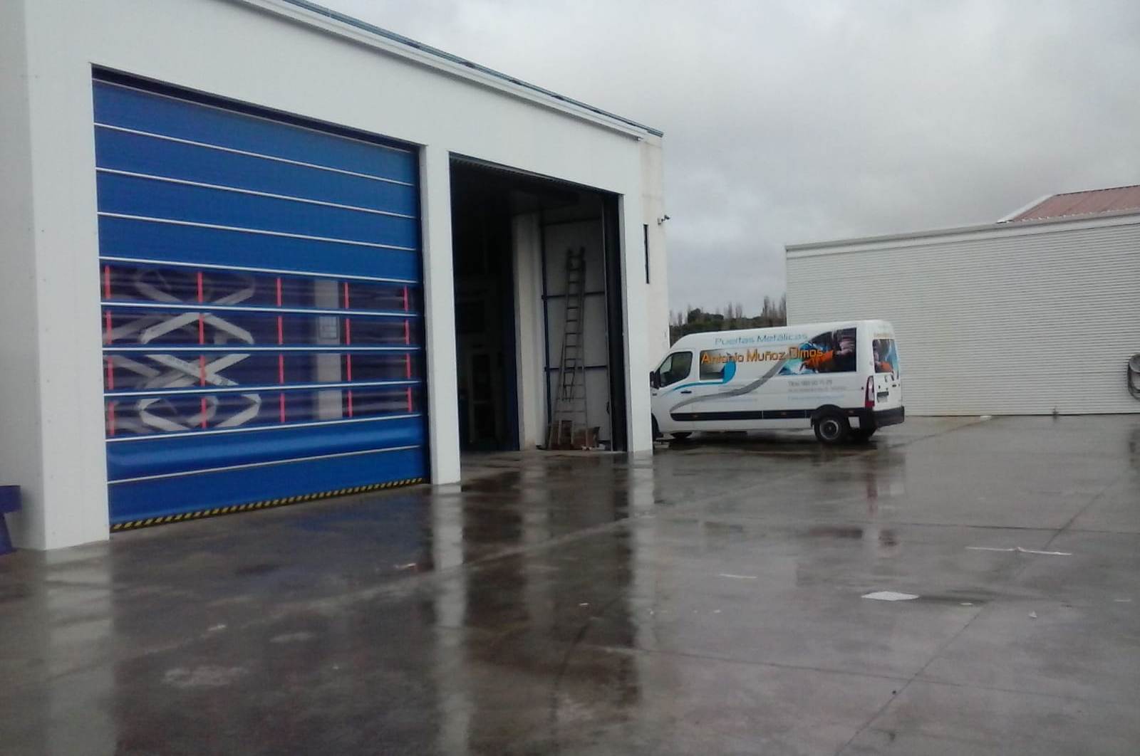 Antonio Mu&ntilde;oz Olmos - Carpinter&iacute;a Met&aacute;lica 34