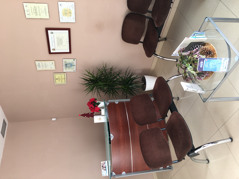 Clínica Dental Doctora Amparo Sierra Alonso 3