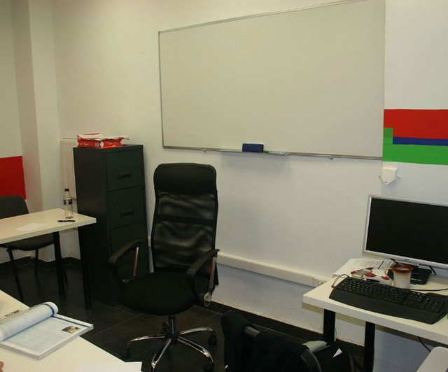 Centro de Estudios AH!CADEMIA 8