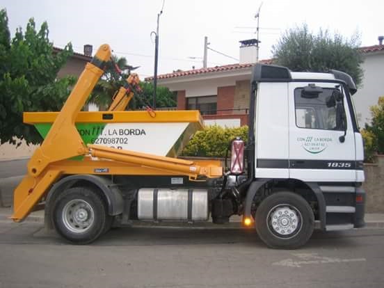 Contenedores La Borda 4