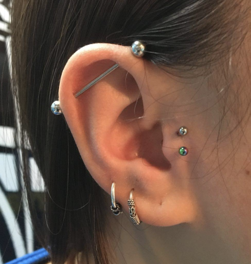 C&uacute;bico Piercing Tattoo 11