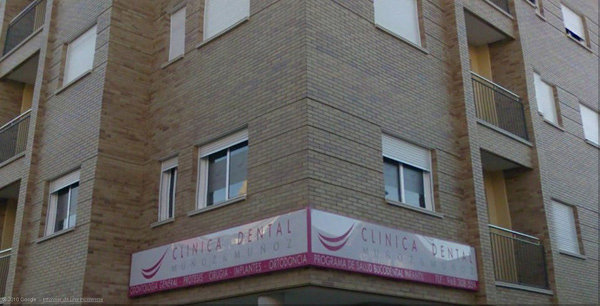 Cl&iacute;nica Dental Mu&ntilde;oz & Mu&ntilde;oz CLINICAS DENTALES