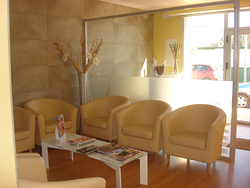 Clínica Dental Dr. Aguilar Ariza 3 Clínica Dental Dr. Aguilar Ariza 3