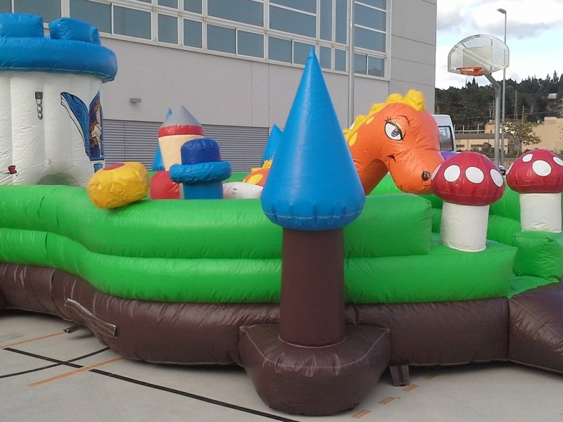 Brinca Park - Tortosa CASTILLOS HINCHABLES: ALQUILER