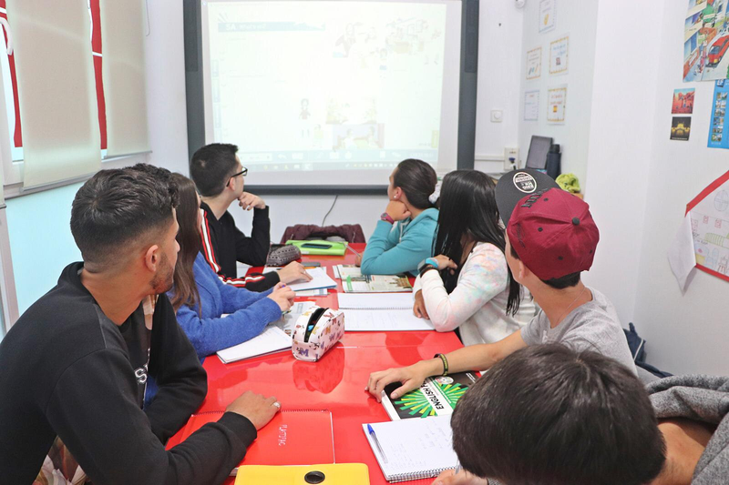 TOP English-Spanish ACADEMIAS DE IDIOMAS