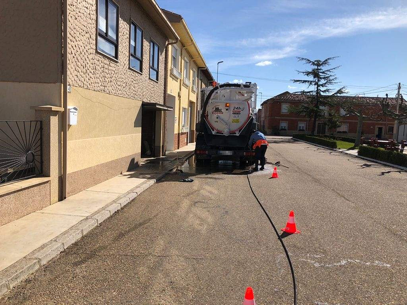 Desatascos Coyanza FOSAS SEPTICAS: LIMPIEZA