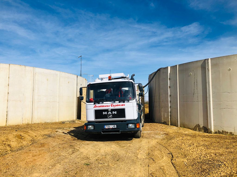 Desatascos Coyanza 8