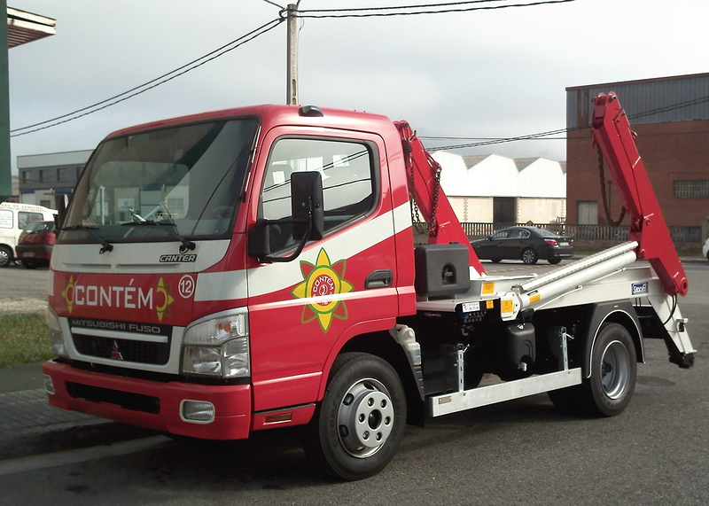 Contenedores Cont&eacute;m 8