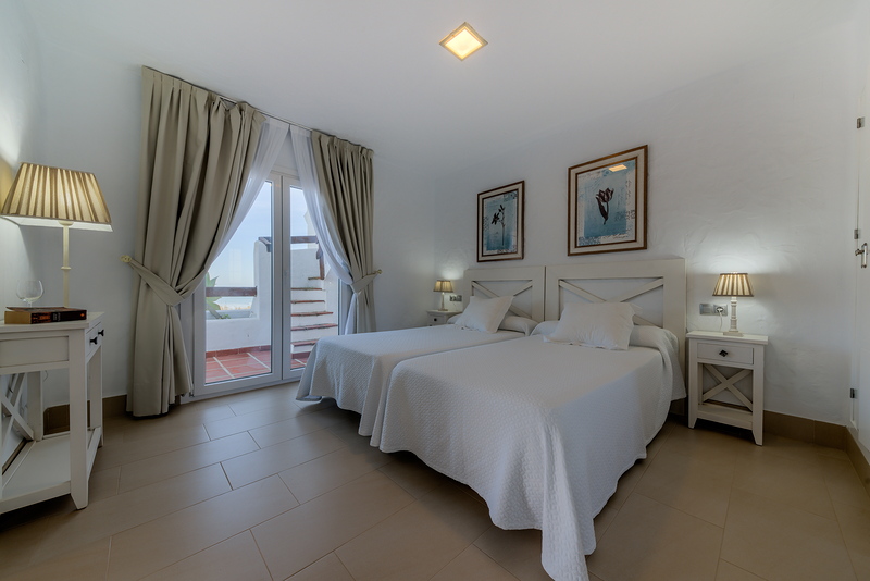 Villas Flamenco Beach 3