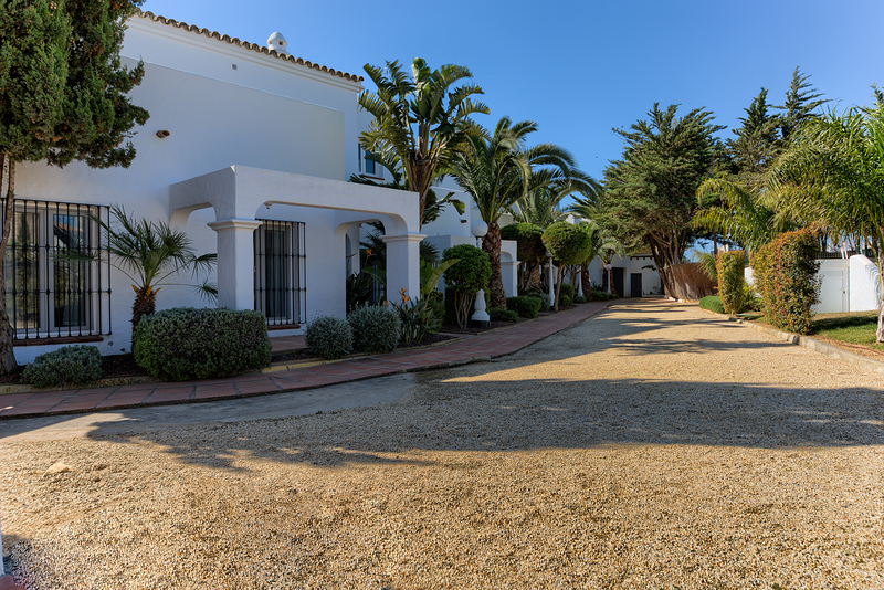 Villas Flamenco Beach 6