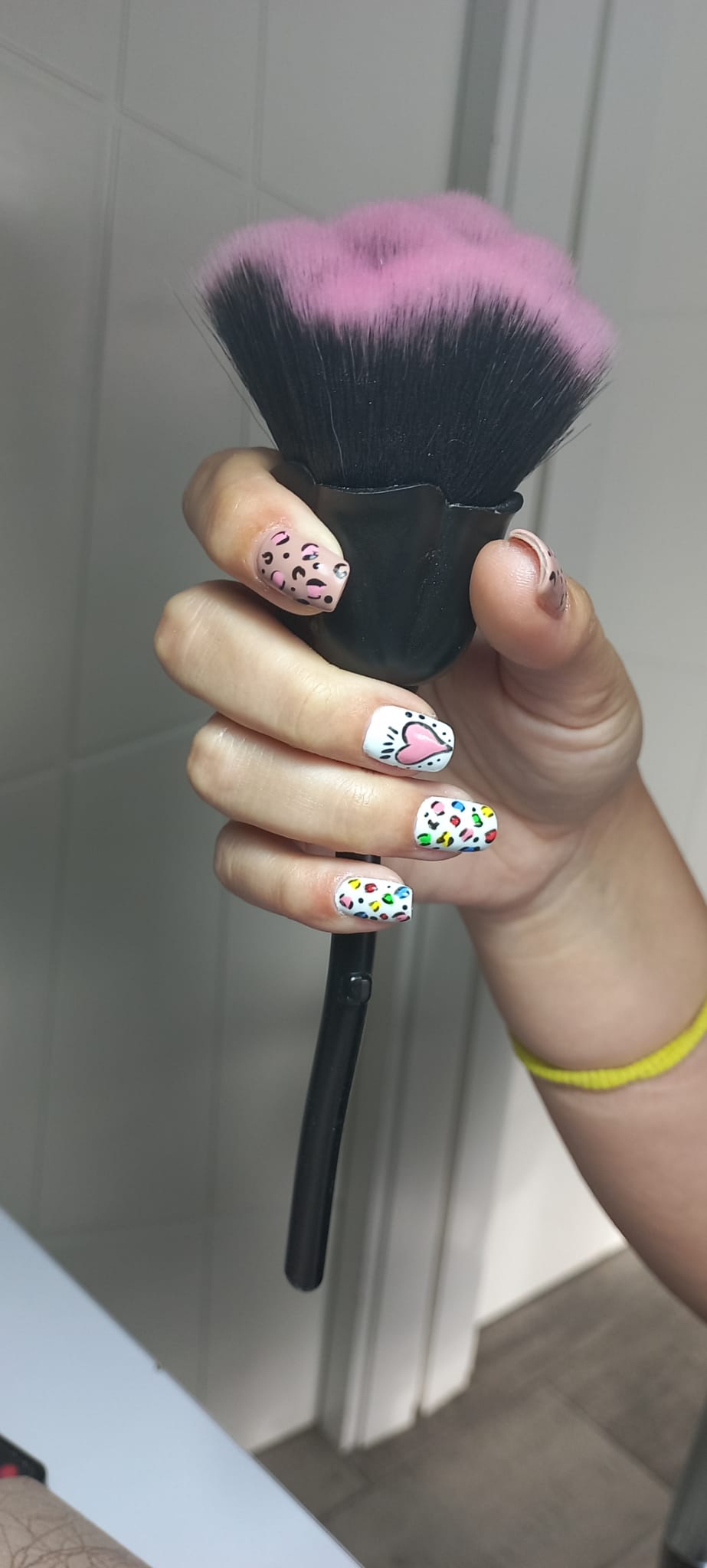 Peluquer&iacute;a y Barber&iacute;a Enredos 12