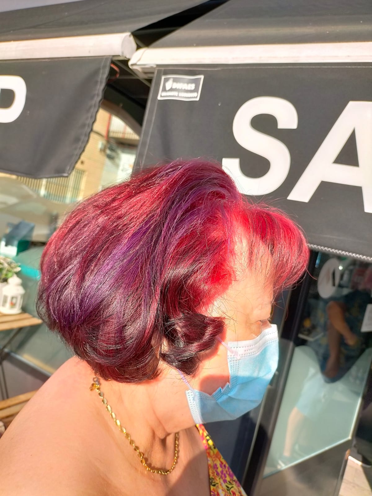 Peluquer&iacute;a y Barber&iacute;a Enredos 34