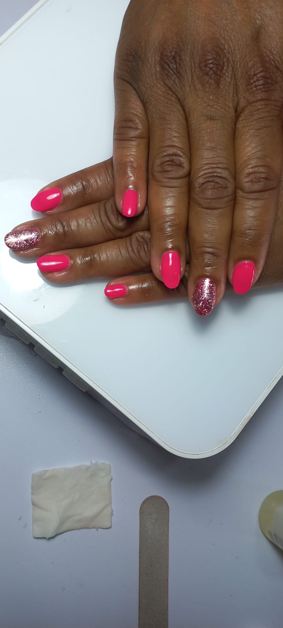 Peluquer&iacute;a y Barber&iacute;a Enredos 16