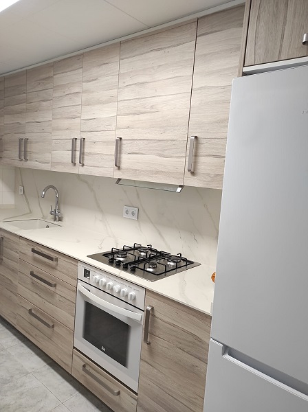 Fuster&iacute;a Almendros CARPINTERIA DE MADERA