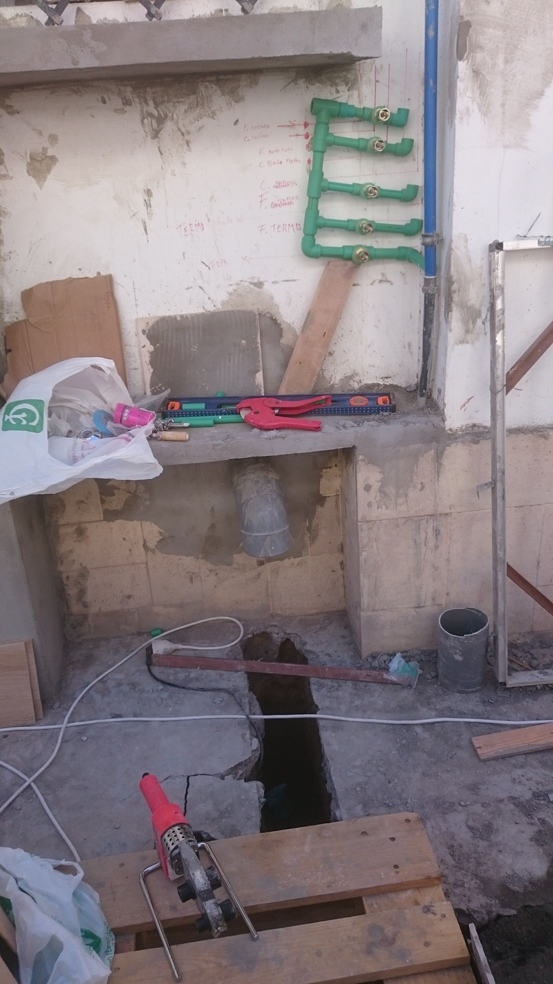 Instalaciones y Reformas Integrales J.R. Agundez y Lantero 3