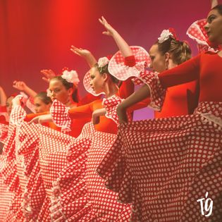 Escuela de Danza Maria Teresa Gomez Hellín