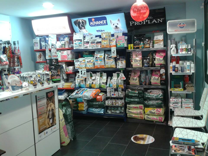 Cl&iacute;nica Veterinaria Pezu&ntilde;as Carral
