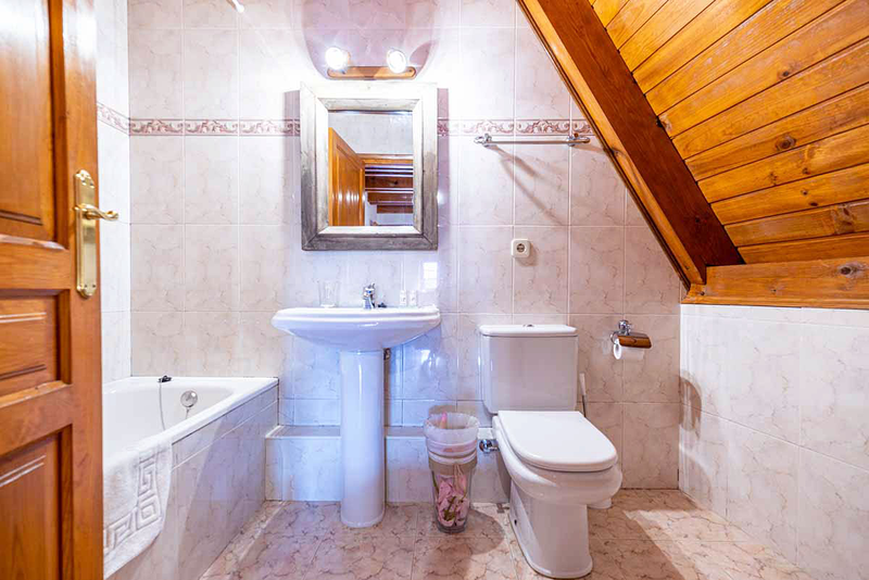 Casa Rural Vall d&acute;Aran - Casa Puig CASAS RURALES: ALOJAMIENTO RURAL