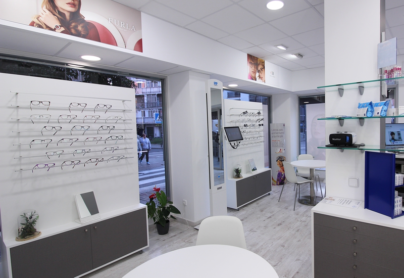 &Oacute;pticas EMI 10