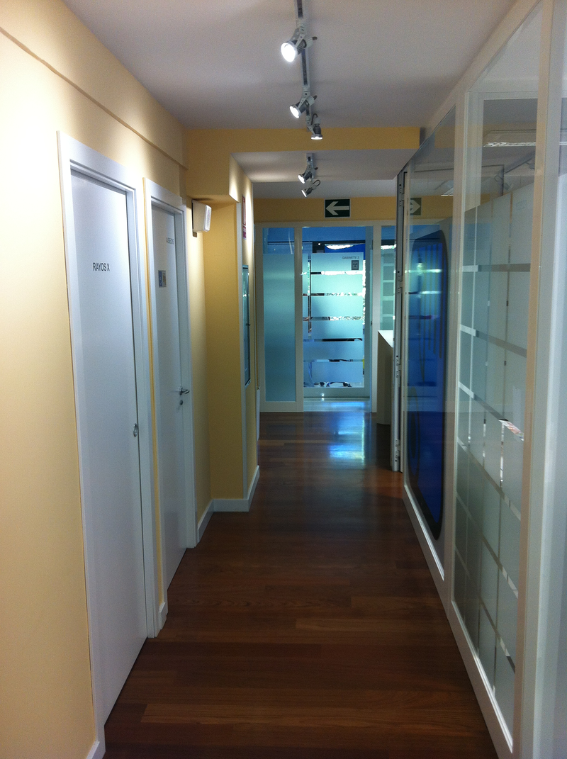 Cl&iacute;nica Dental Terr&oacute;n 10