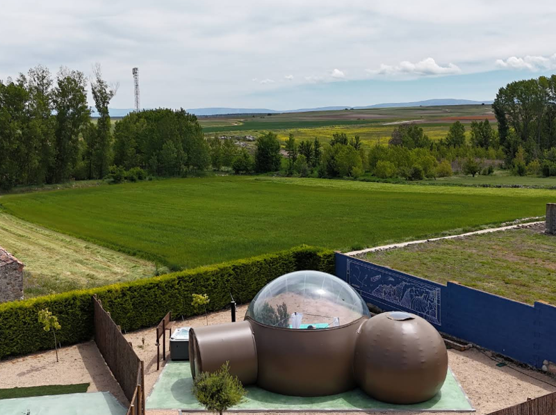 Cosmoveros Hotel Burbuja 2