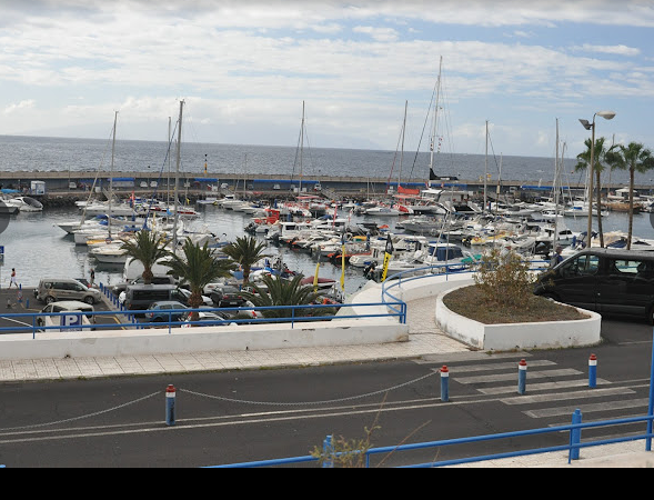 Canary Charter Yacht Club 9