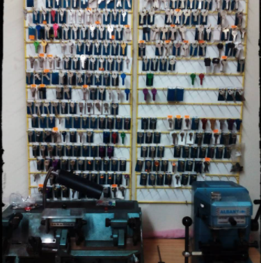 Ferreter&iacute;a Genov&eacute;s 3