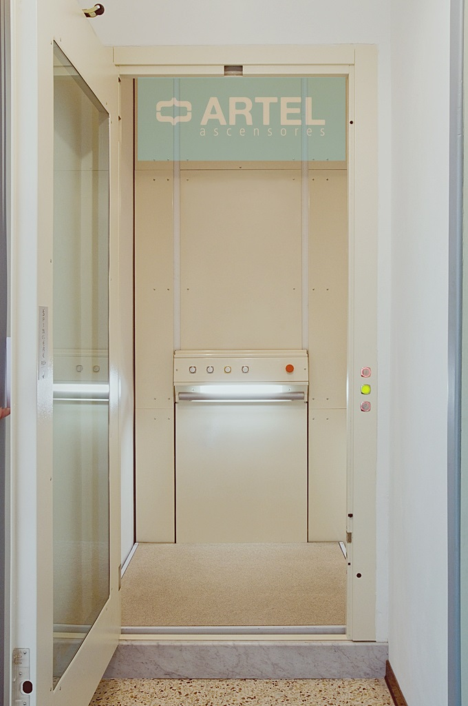 Artel Ascensores ASCENSORES Y MONTACARGAS: INSTALACION Y REPARACION