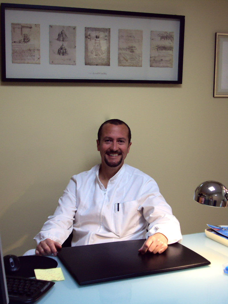 Clínica Dental y Prótesis David Romero CLINICAS DENTALES